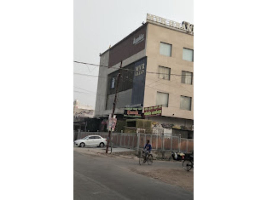 mvr grand hotel
