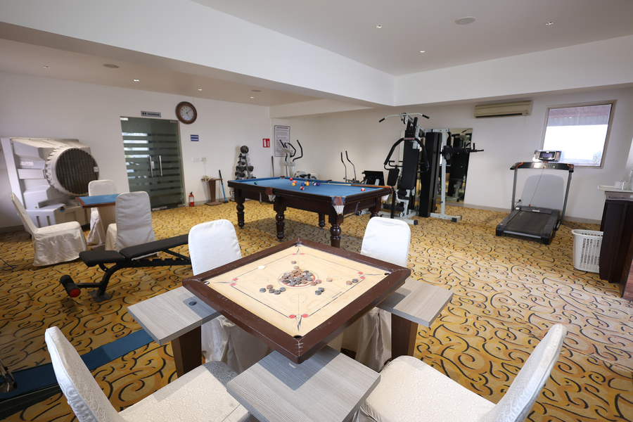 Days Hotel By Wyndham Neemrana,Chaubara,3 star