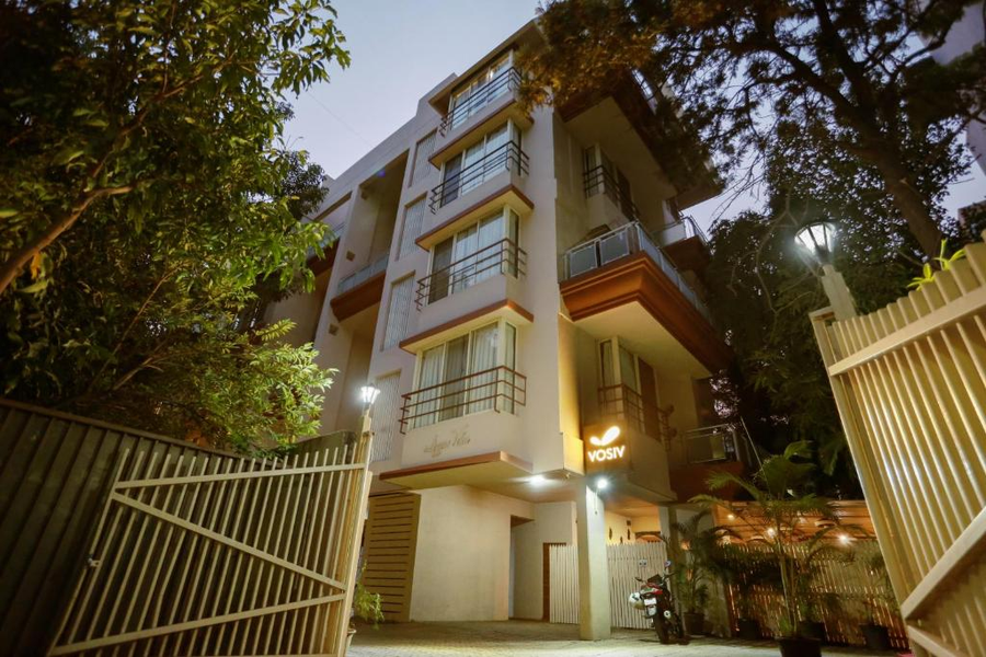 Magnus Vosiv Suites,Kalyani Nagar,4 star