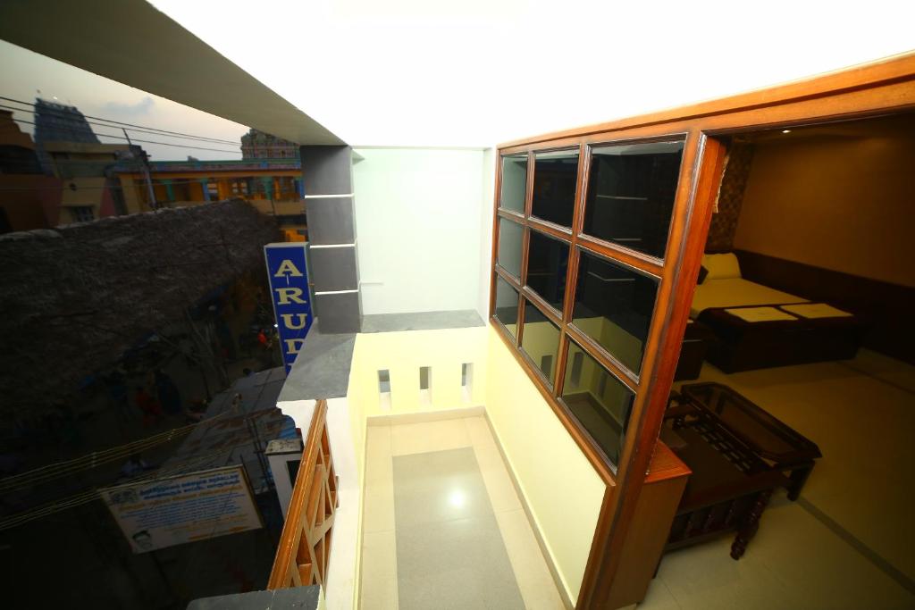 Arudhra Residency,Chidambaram>>Chennai,0 star