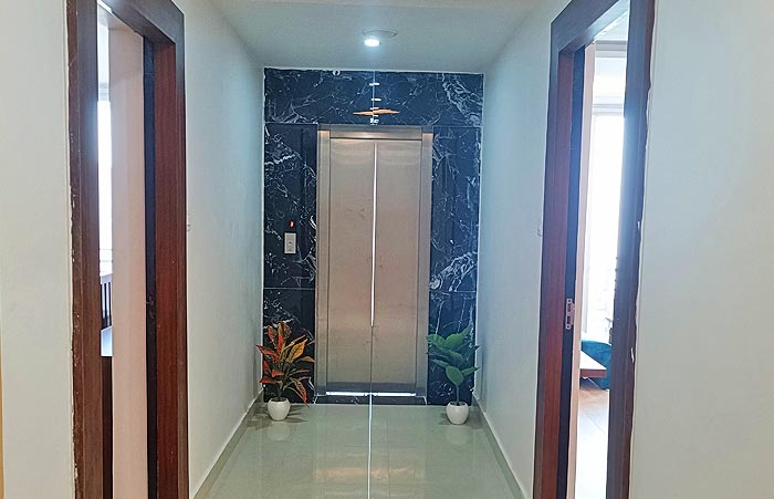 Pause Dwelling Palace,Jogiwara Road,3 star