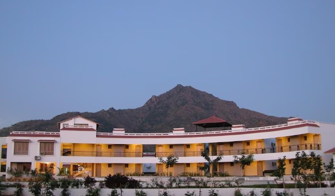 Sterling Arunai Anantha Resort