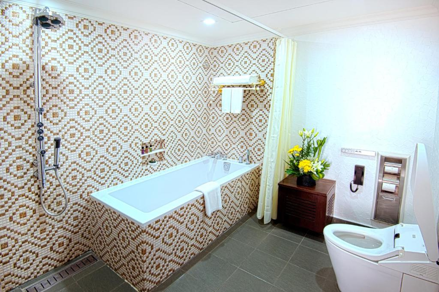sterlings mac hotel bengaluru