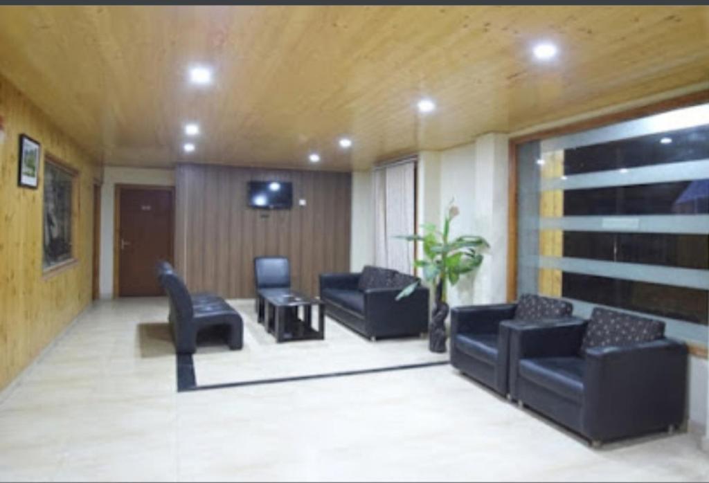 Hotel Eco Groves,Manali>>Kullu,3 star