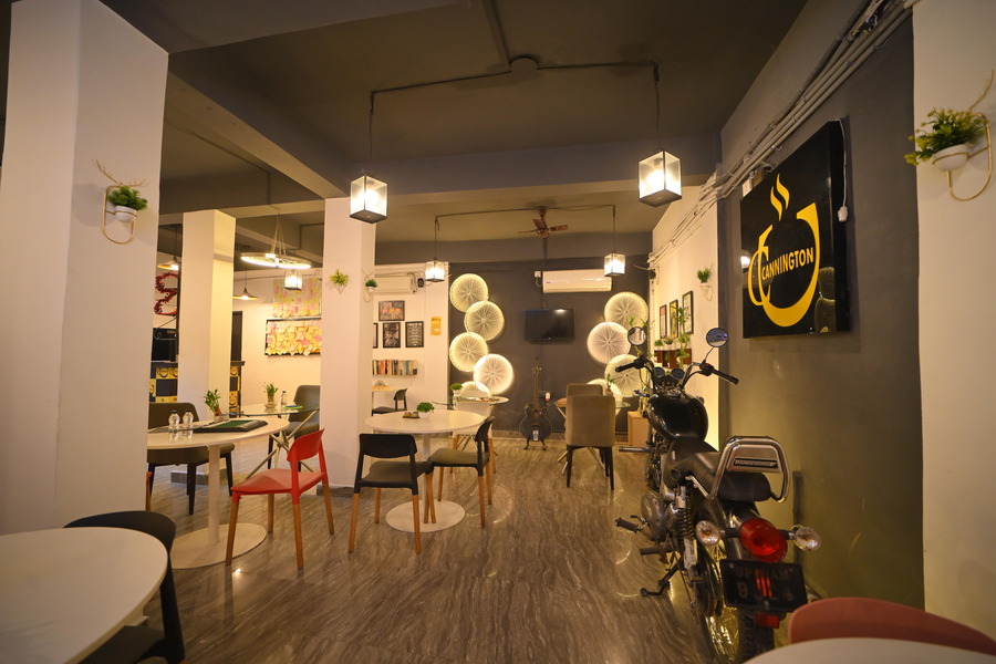 Hotel UR,Near Allahabad Train Station,2 star