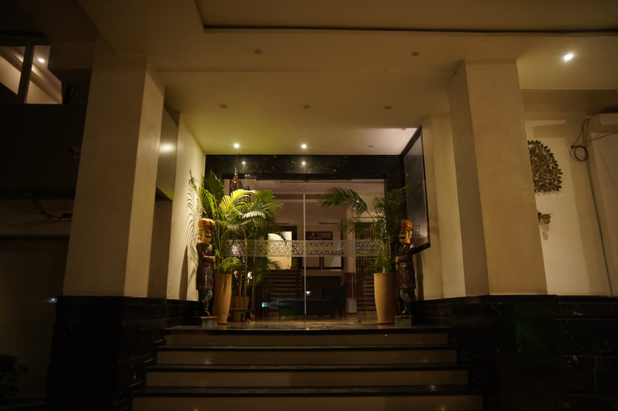 Hotel Uma Residency,Satna>>Khajuraho,3 star