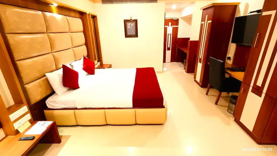 hotel excellency