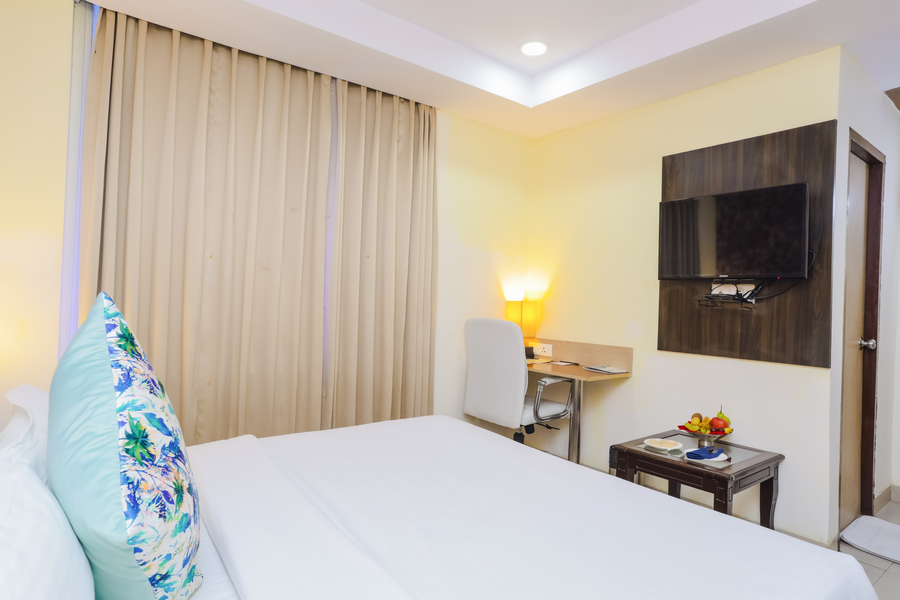 hyphen grand haridwar