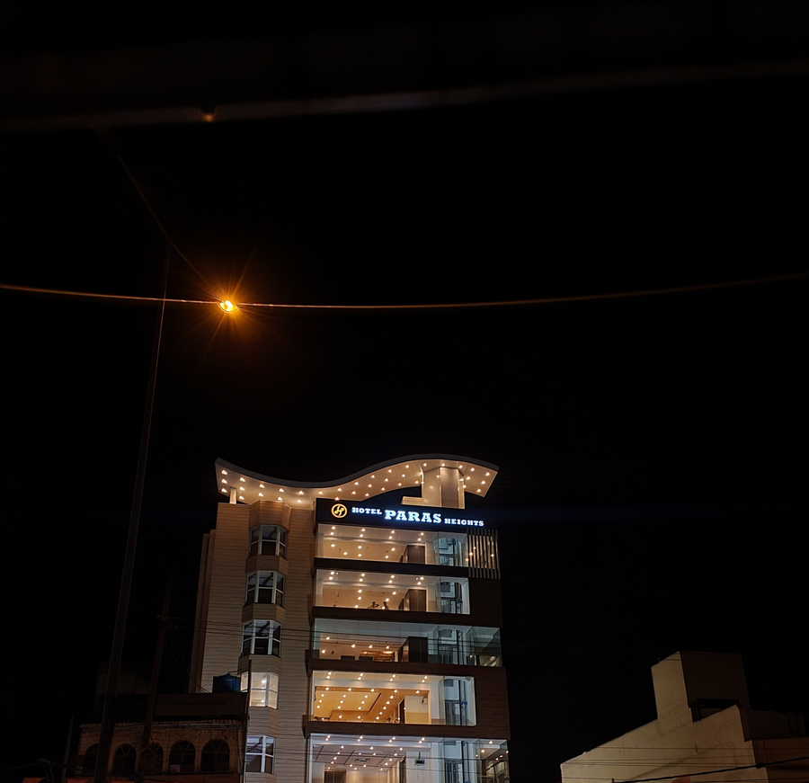Hotel Paras Heights,Gamharia,3 star