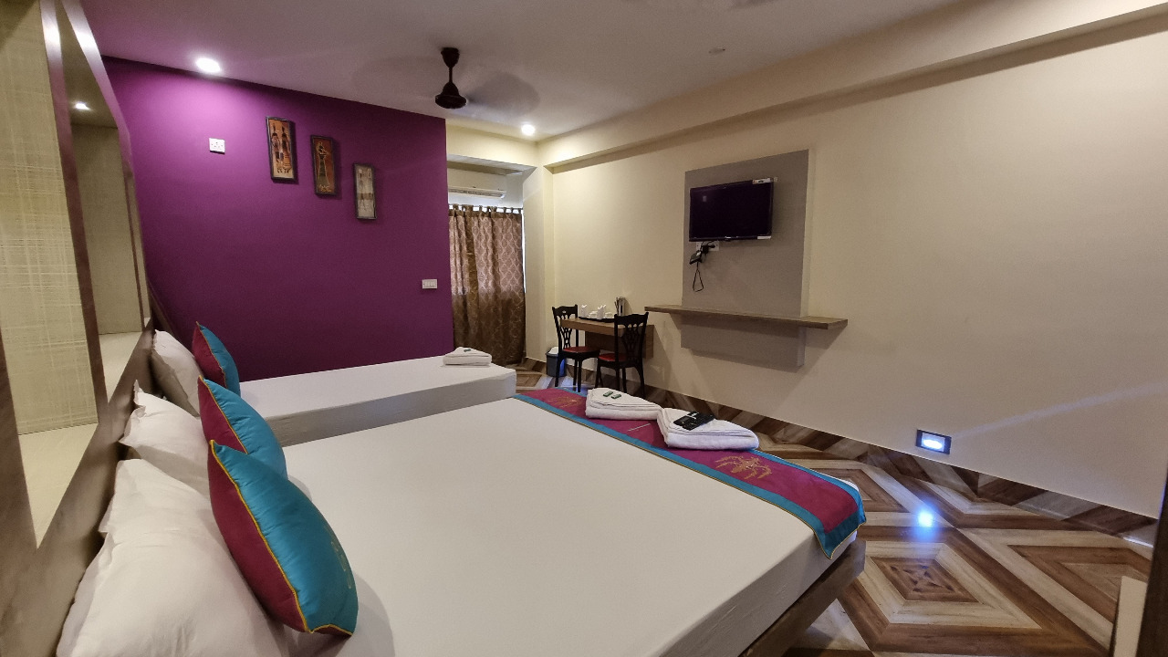 hotel shreesh neil