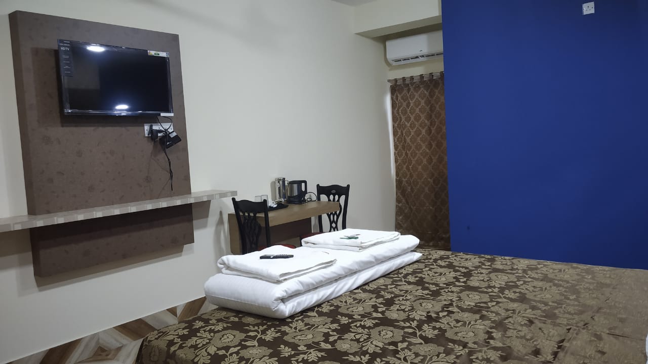 hotel shreesh neil