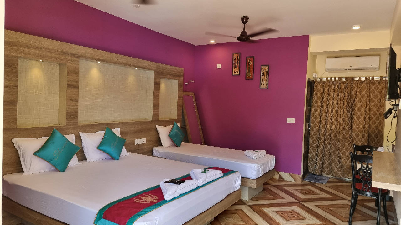 hotel shreesh neil