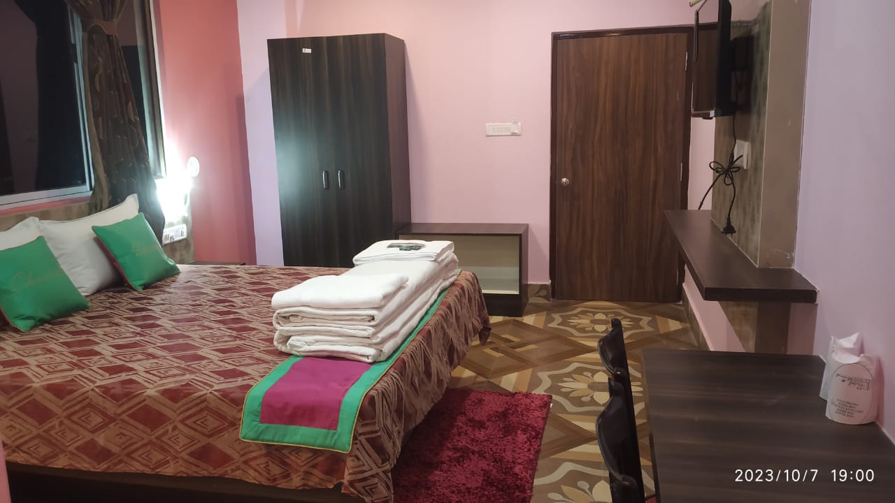 hotel shreesh neil