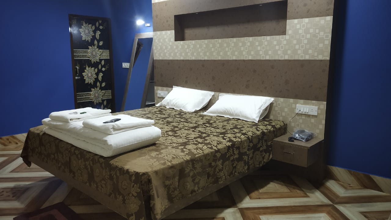 hotel shreesh neil