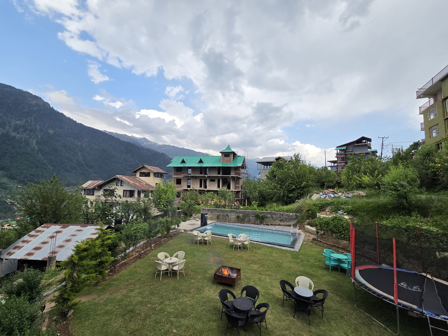 Smuggler Resort By West Western -Centrally Heated & Air Cooled,Dhungri Village,4 star