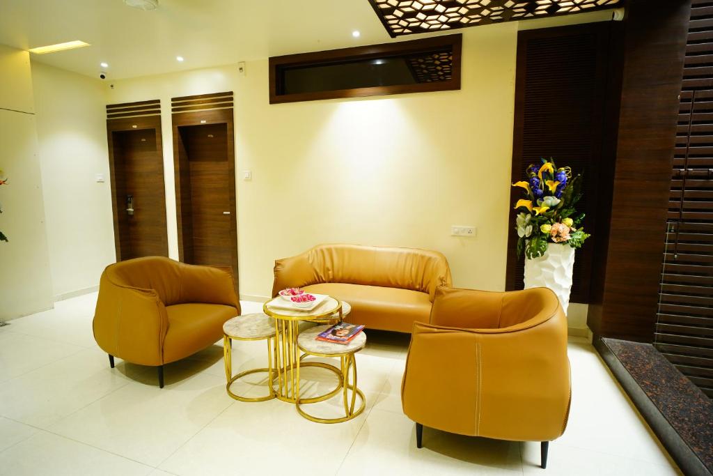 Orange Tree Hotels,Gandhibagh,3 star