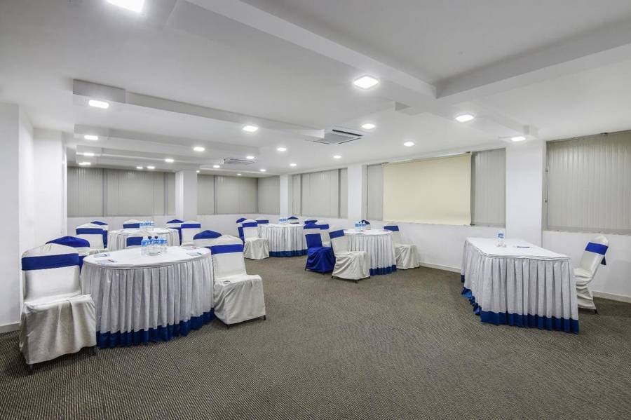 akshaya aura