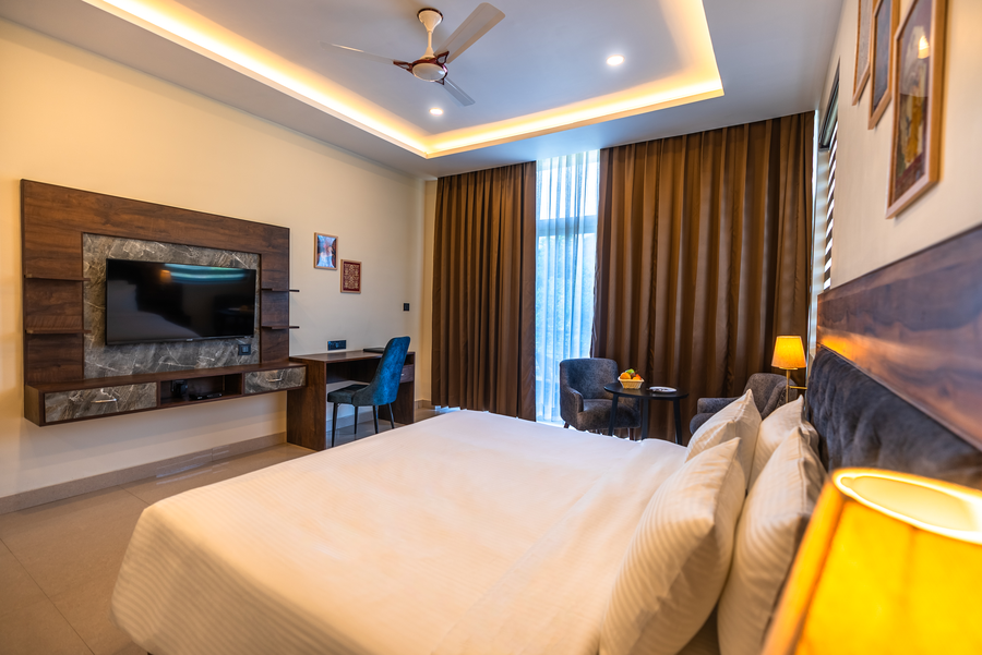 aotel by clarks inn palampur