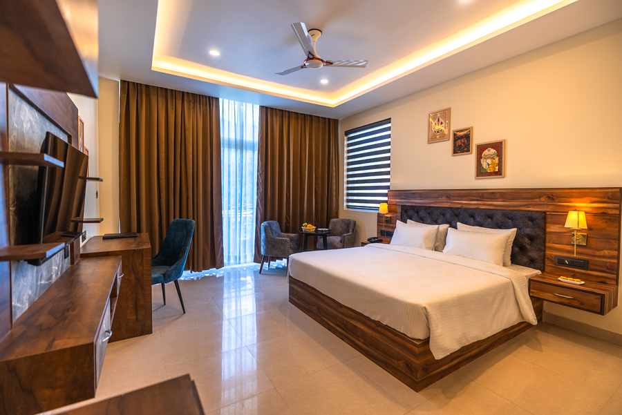 aotel by clarks inn palampur