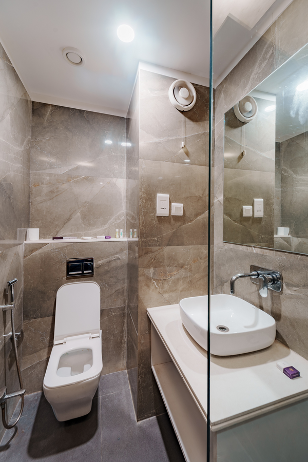 hotel high rise regency