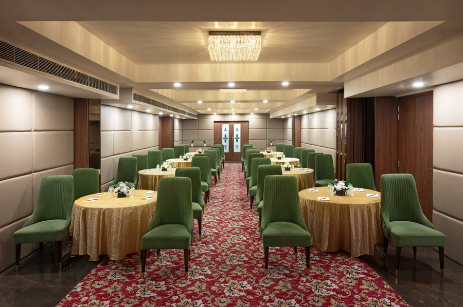 clarks inn express jammu