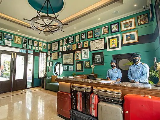 polo floatel kolkata