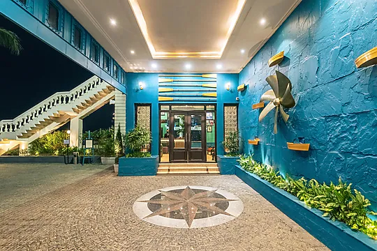 polo floatel kolkata