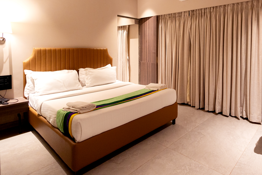 hotel golden tulipz
