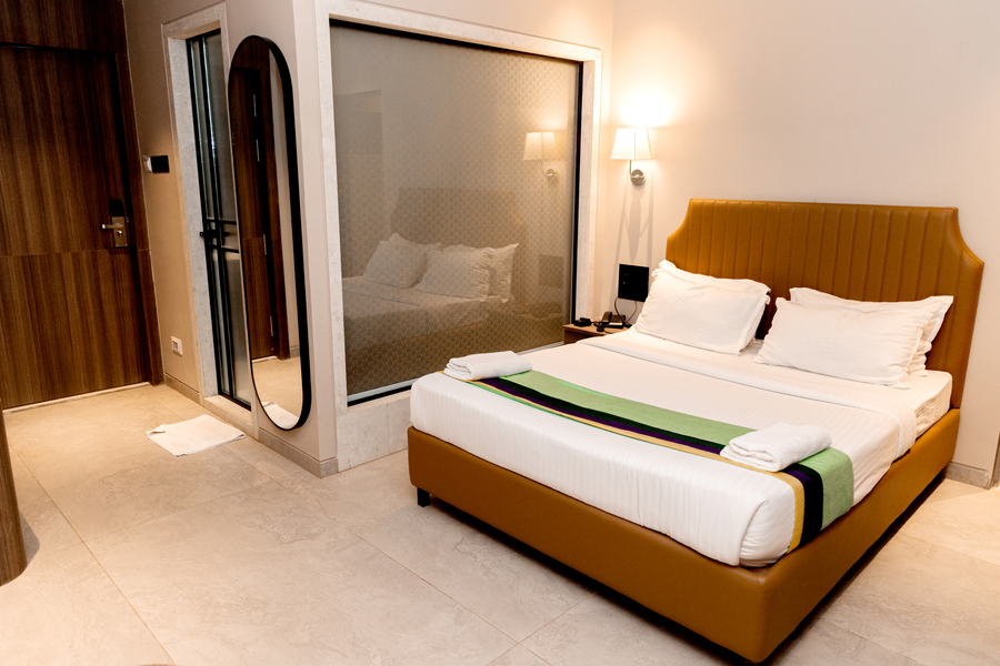 hotel golden tulipz