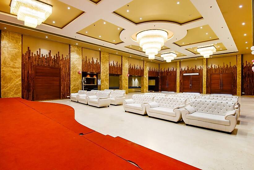 Hotel Imperial Grand,Jabsinghpura Marg,4 star