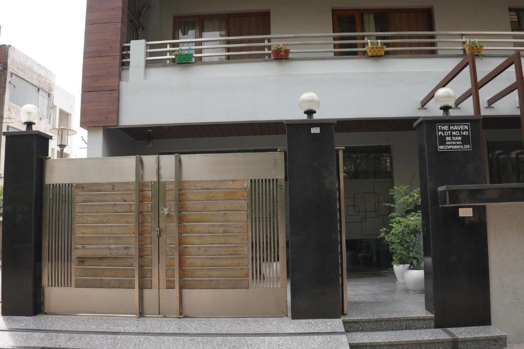 Haven Hotel & Corporate Suites, Sector 31, Gurgaon,Sector 31,3 star