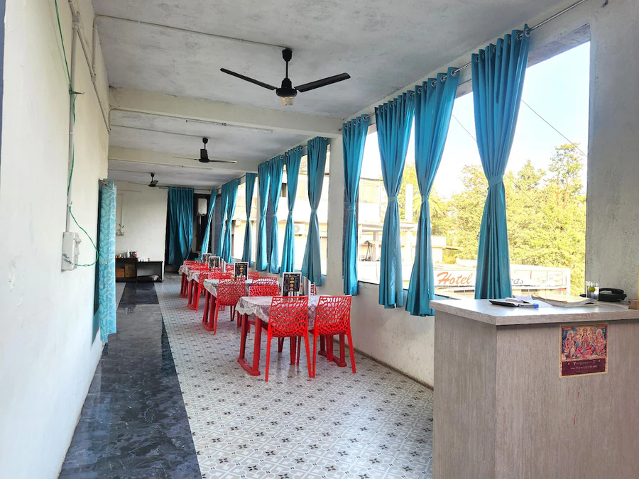 Hotel Mamta Palace,Near Sunset Point,3 star