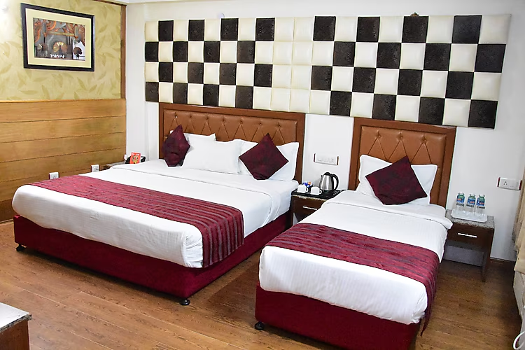 hotel mayur by roomsinc