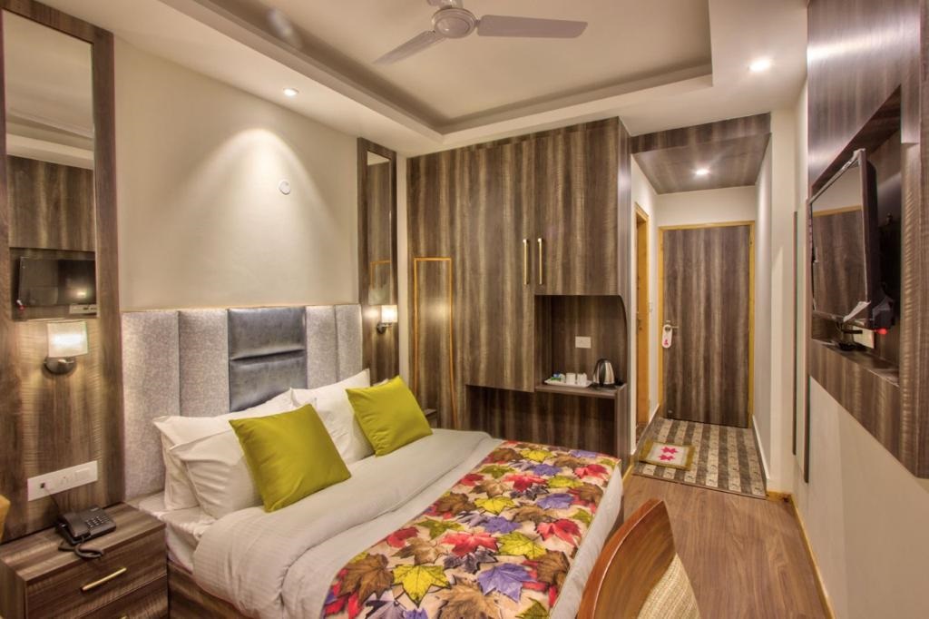 aarti villa hotel