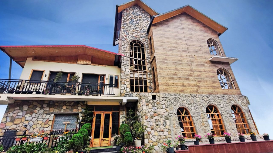 Hotel Alpine Musk,Tehri Garhwal,3 star