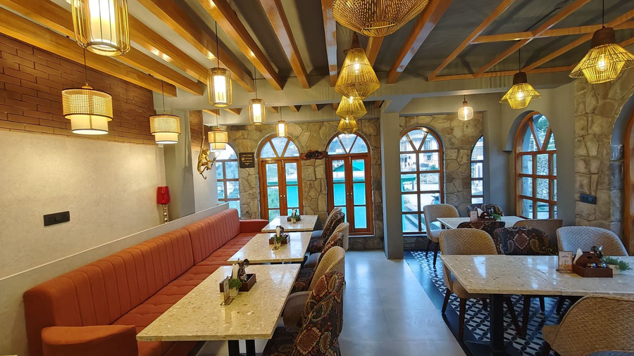 hotel alpine musk