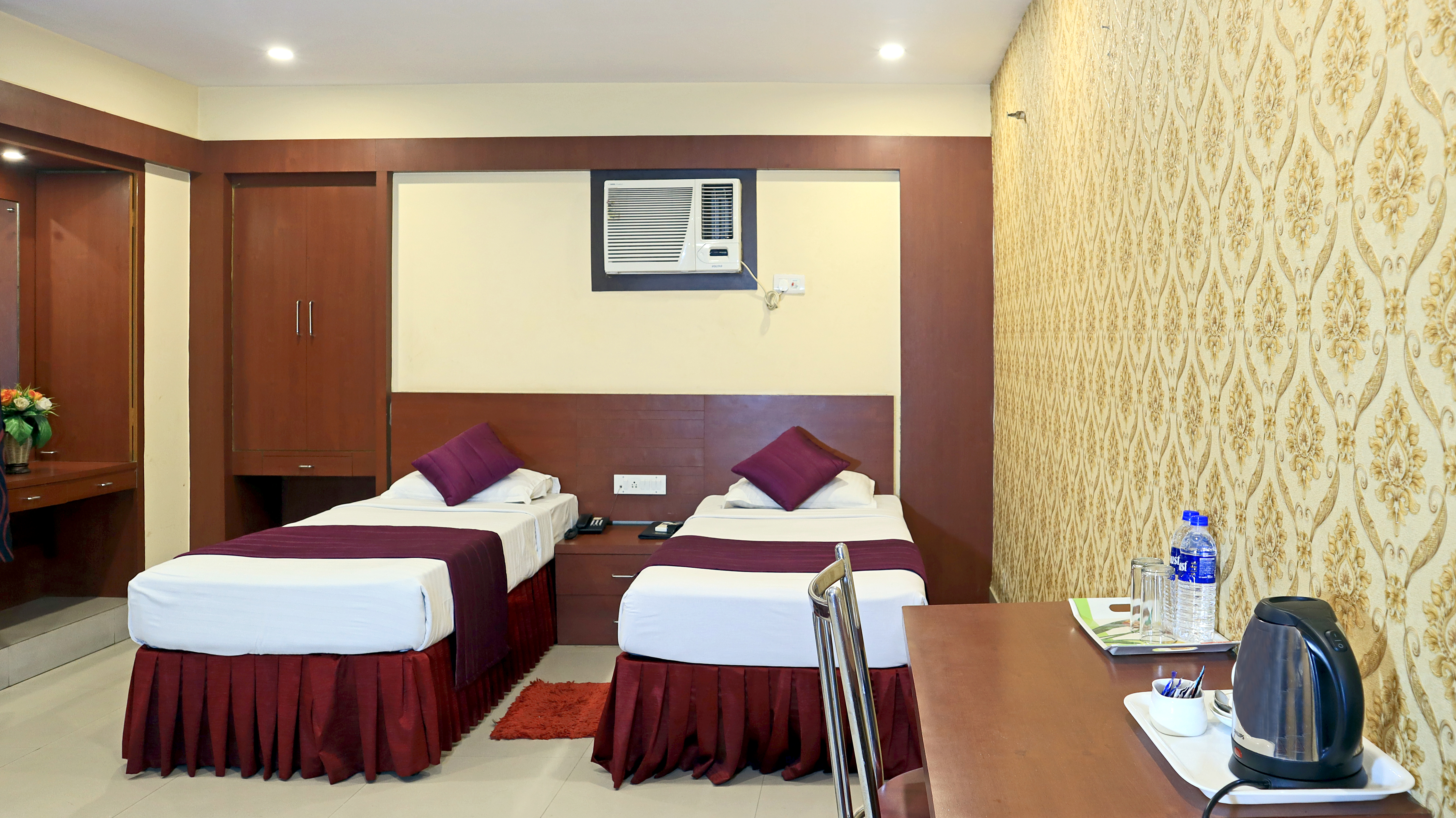 hotel executive tower