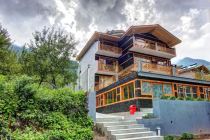 snow peak retreat and cottage