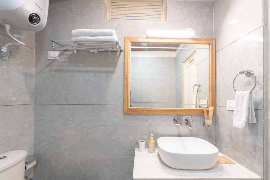 snow peak retreat and cottages centrally heated hill view