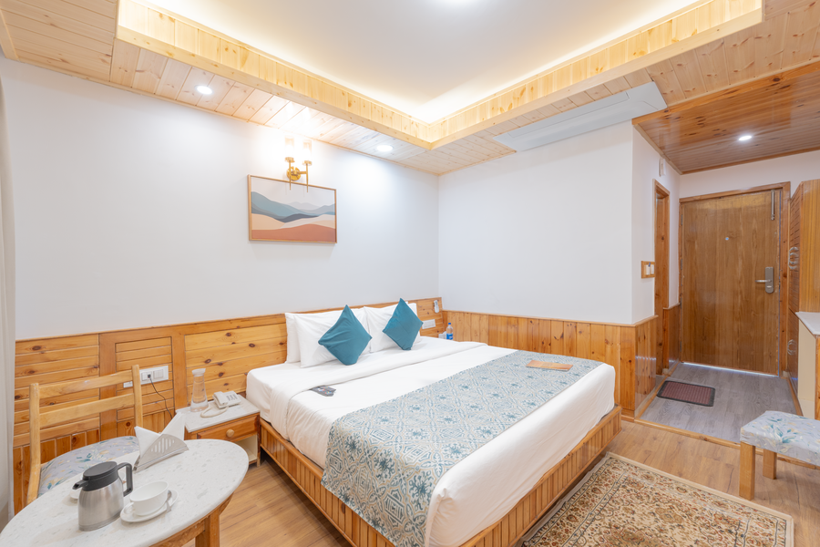 snow peak retreat and cottages centrally heated hill view