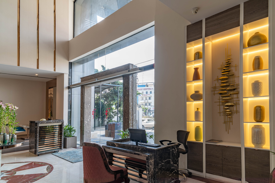 regenta place amritsar by royal orchid hotels limited 1 km from amritsar railway station