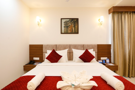 hotel dolphin international