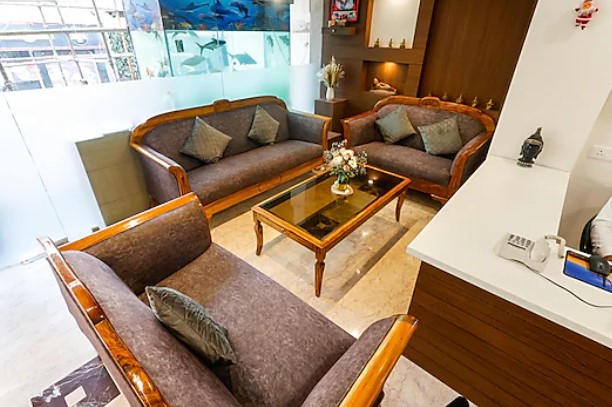 hotel dolphin international