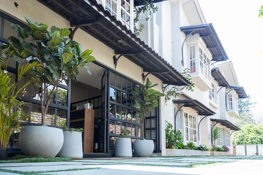 Hotel-Img