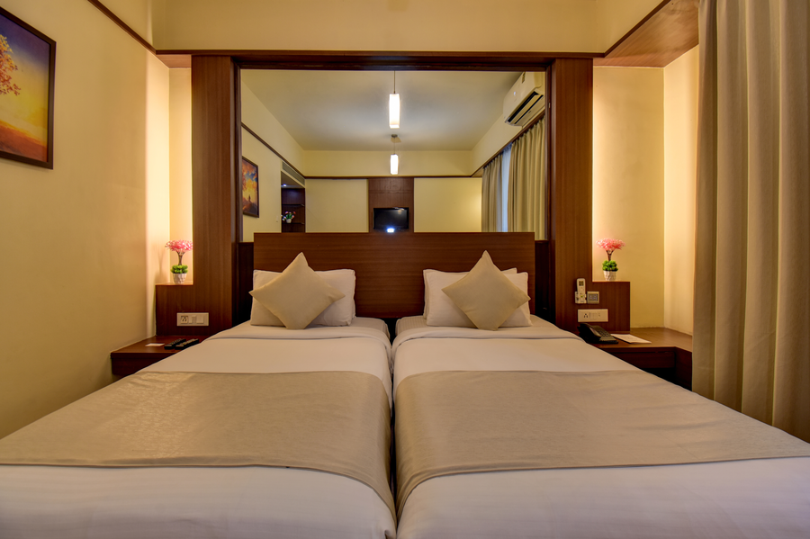 hotel ivy studios