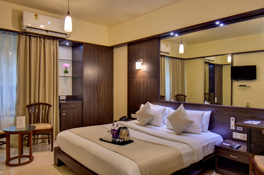 hotel ivy studios