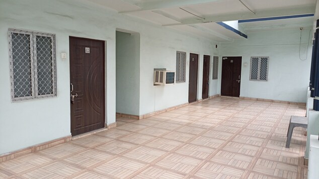 Hotel New Ashoka,Chaukhandi>>Allahabad,2 star