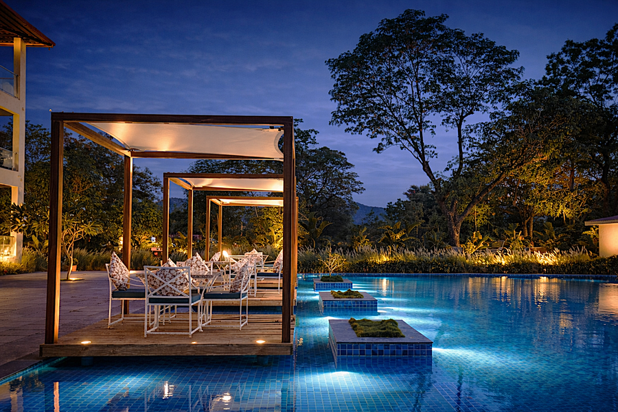 villa le palms a luxury resort in udaipur