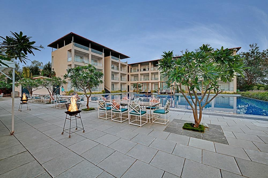 villa le palms a luxury resort in udaipur