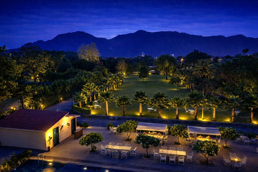 villa le palms a luxury resort in udaipur